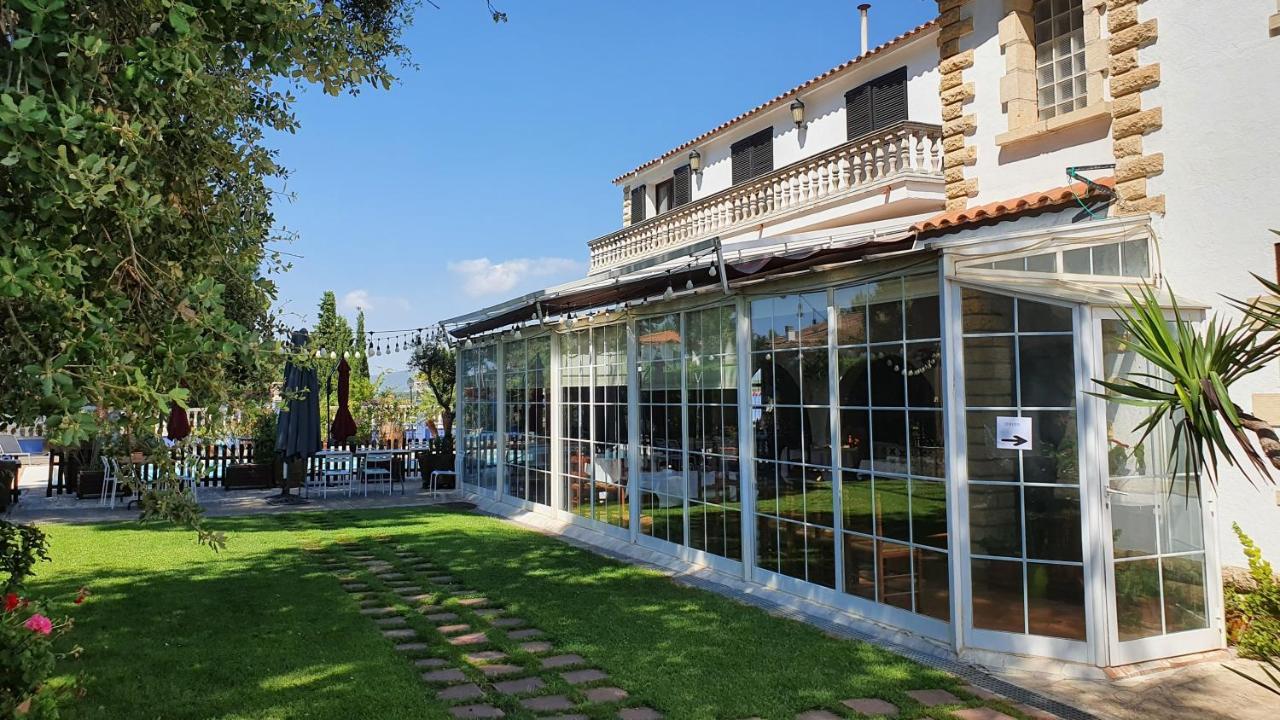 Hotel Restaurant El Bosc Banyeres del Penedes Esterno foto